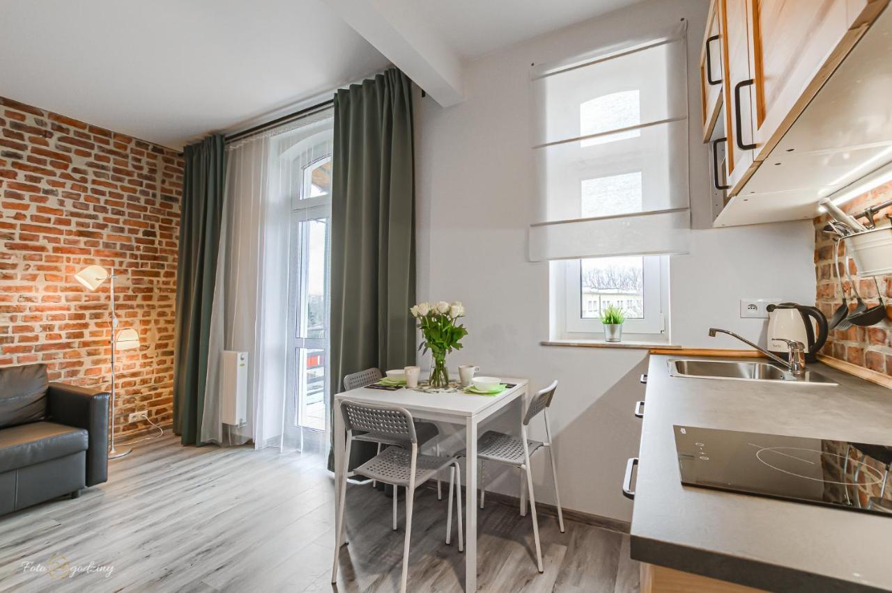 Uno Apartaments Katowice Bagian luar foto