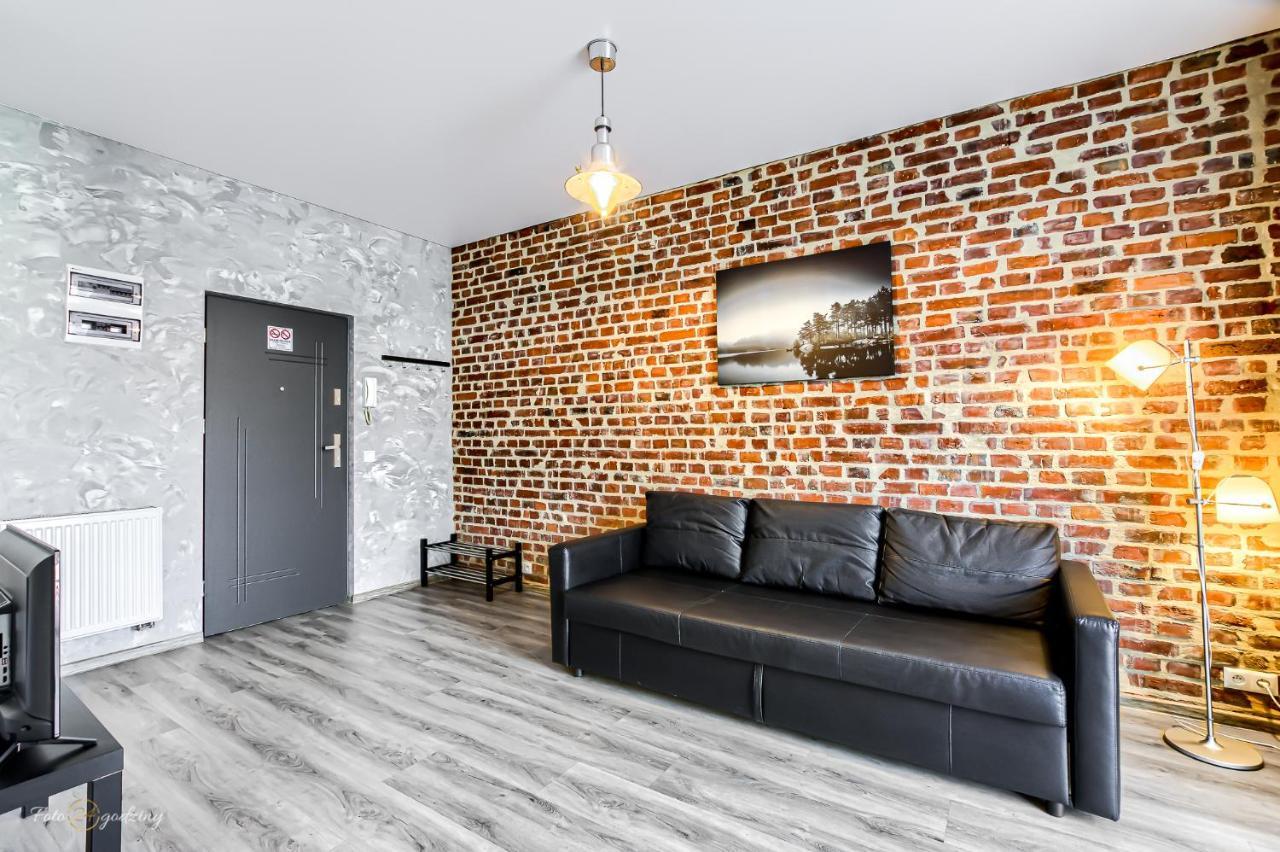 Uno Apartaments Katowice Bagian luar foto