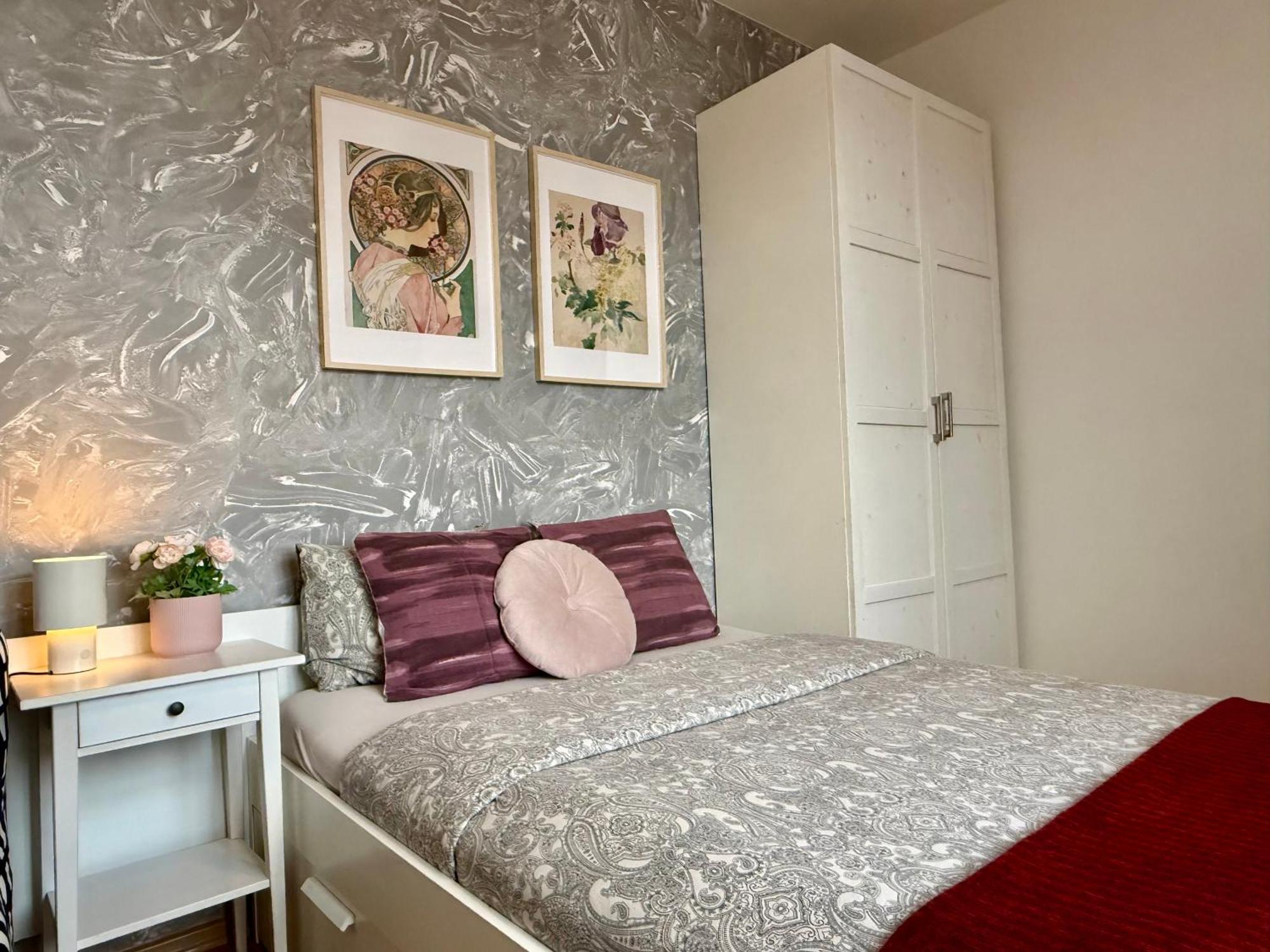 Uno Apartaments Katowice Bagian luar foto