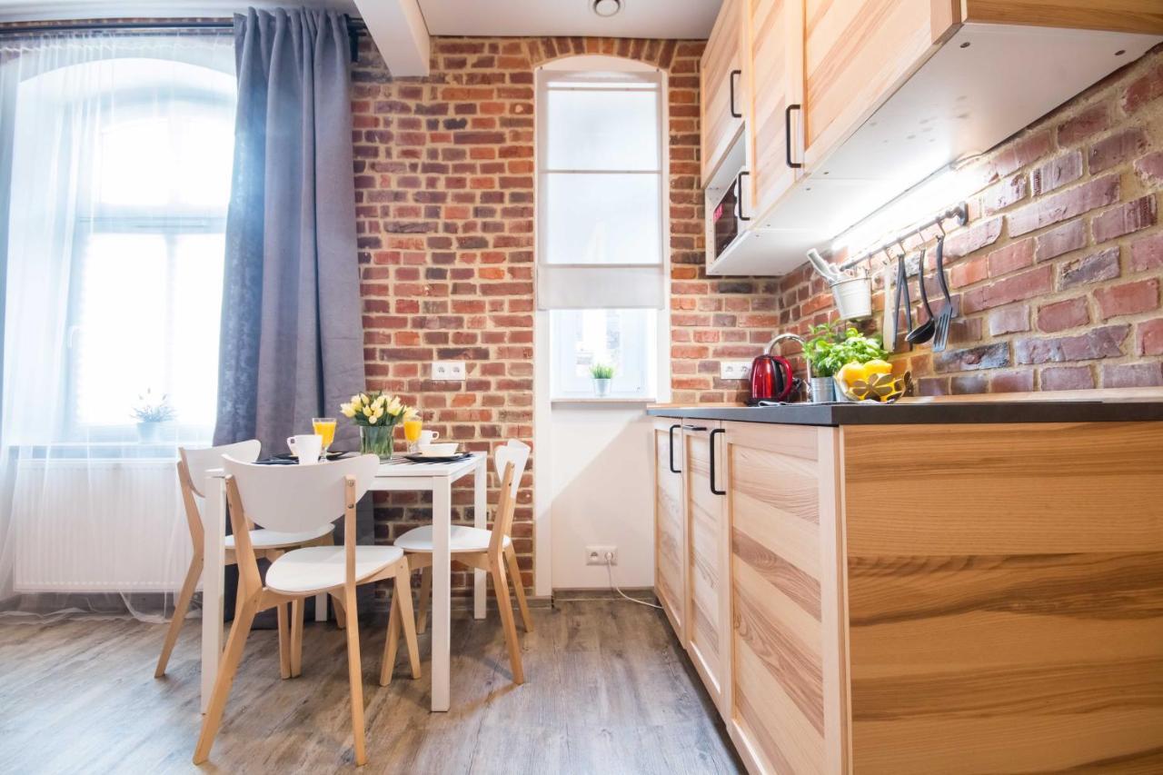 Uno Apartaments Katowice Bagian luar foto